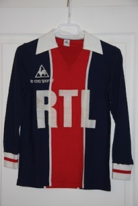 Maillot domicile 1980-81 (collection MaillotsPSG)